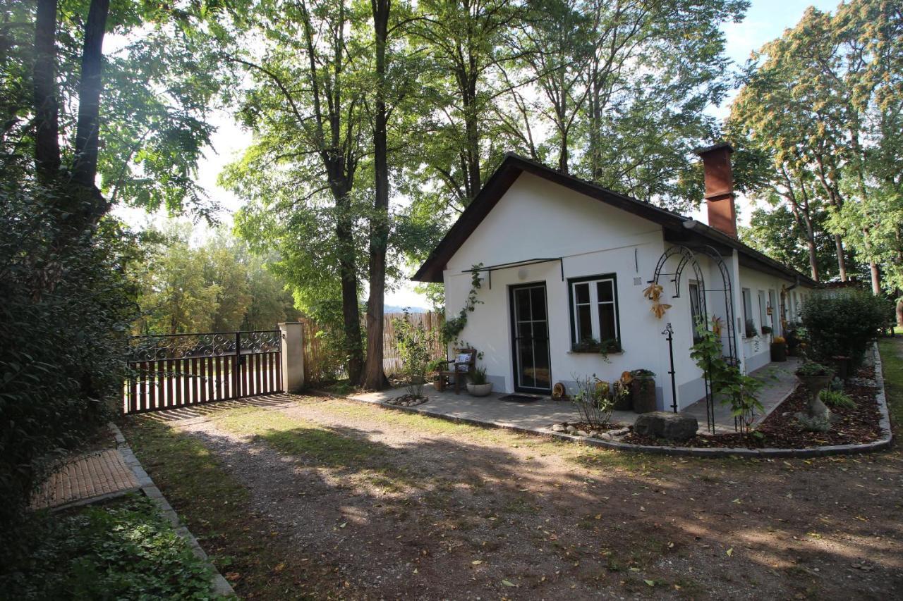 Ferienhaeuschen Gruber Villa Loosdorf Kültér fotó